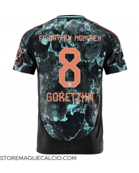 Bayern Munich Leon Goretzka #8 Maglia Gara Trasferta Repliche 2024-25